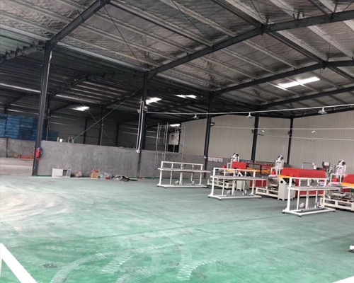 为什么竹木纤维护墙板是采用中空结构？